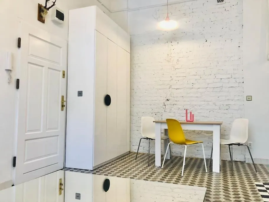 Pop Apartment Nowogrodzka Warsaw Poland